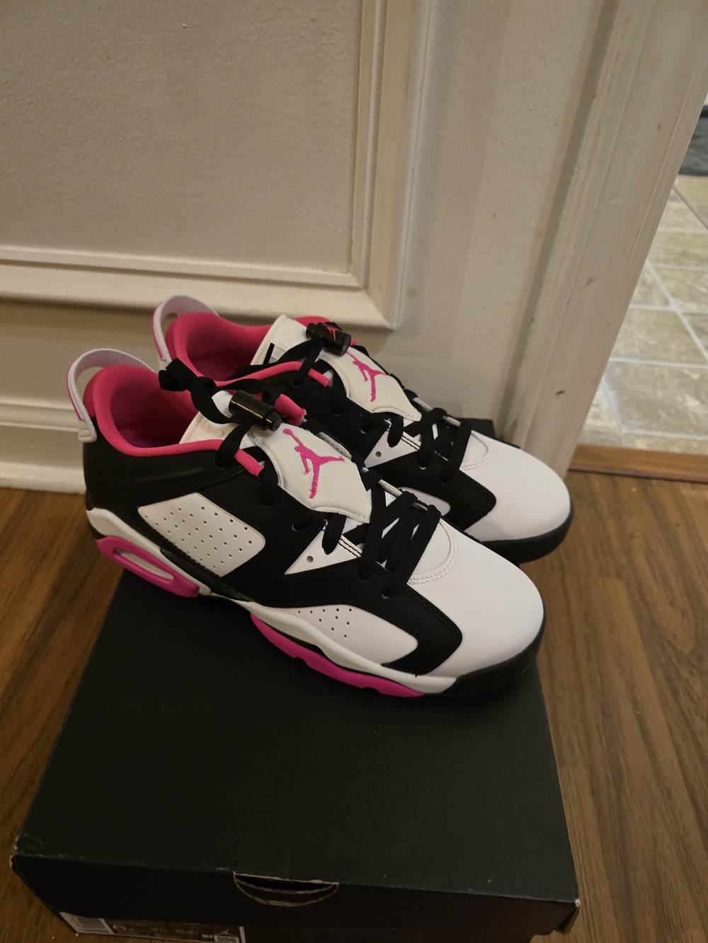 Big Girls Air Jordan Retro 6 Fierce Pink
